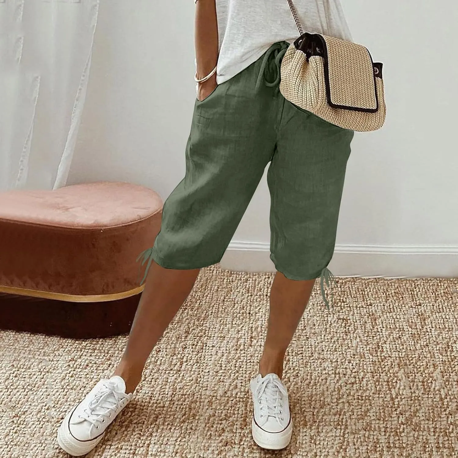 Cotton Linen Shorts for Women Loose Fit Knee Length Bermuda Shorts Casual Wide Leg Elastic Waist Workout Shorts