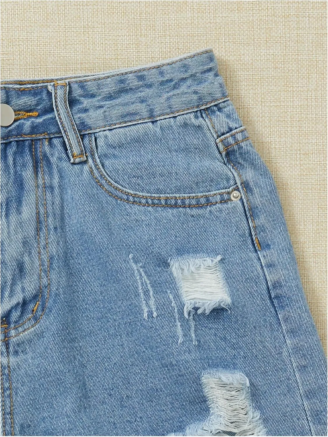 Floerns Women's Distressed Raw Hem Denim Shorts High Waisted Casual Ripped Jean Shorts