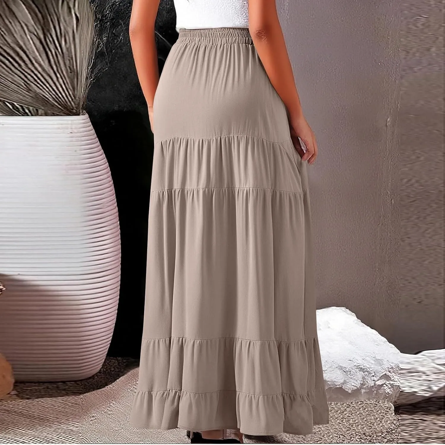 Long Flowy Skirts for Women with Pockets 2025 Casual Elastic High Waisted Ruffle Tiered Maxi Skirt Summer Boho Skirts