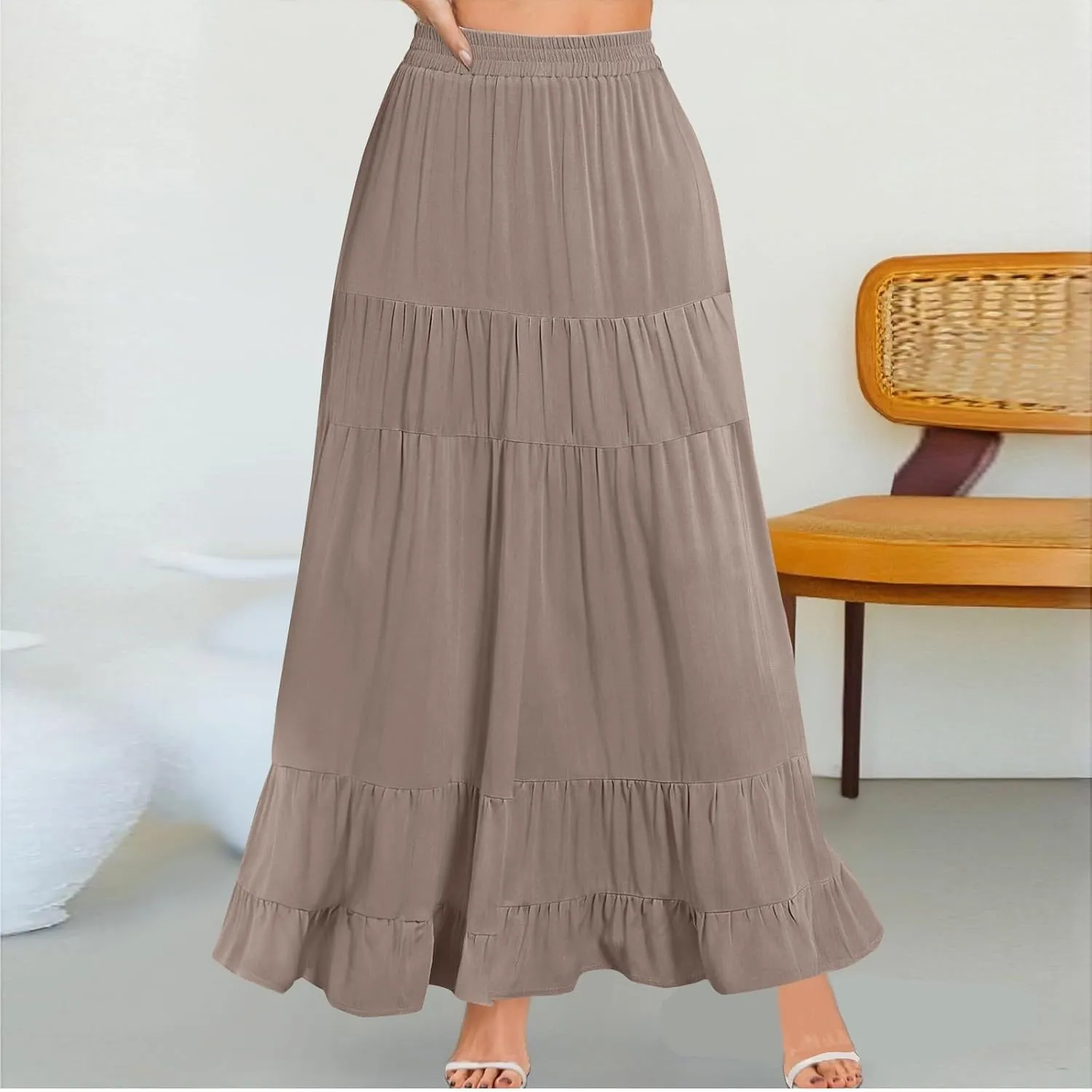 Long Flowy Skirts for Women with Pockets 2025 Casual Elastic High Waisted Ruffle Tiered Maxi Skirt Summer Boho Skirts
