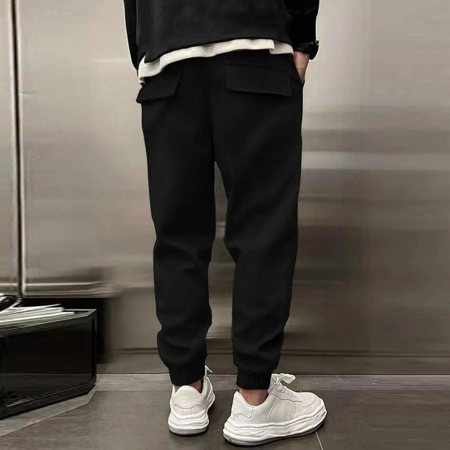 Mens Fleece Sweatpants Baggy Cargo Joggers Loose Fit Casual Drawstring Elastic Waist Sweat Pants Gym Athletic Pockets