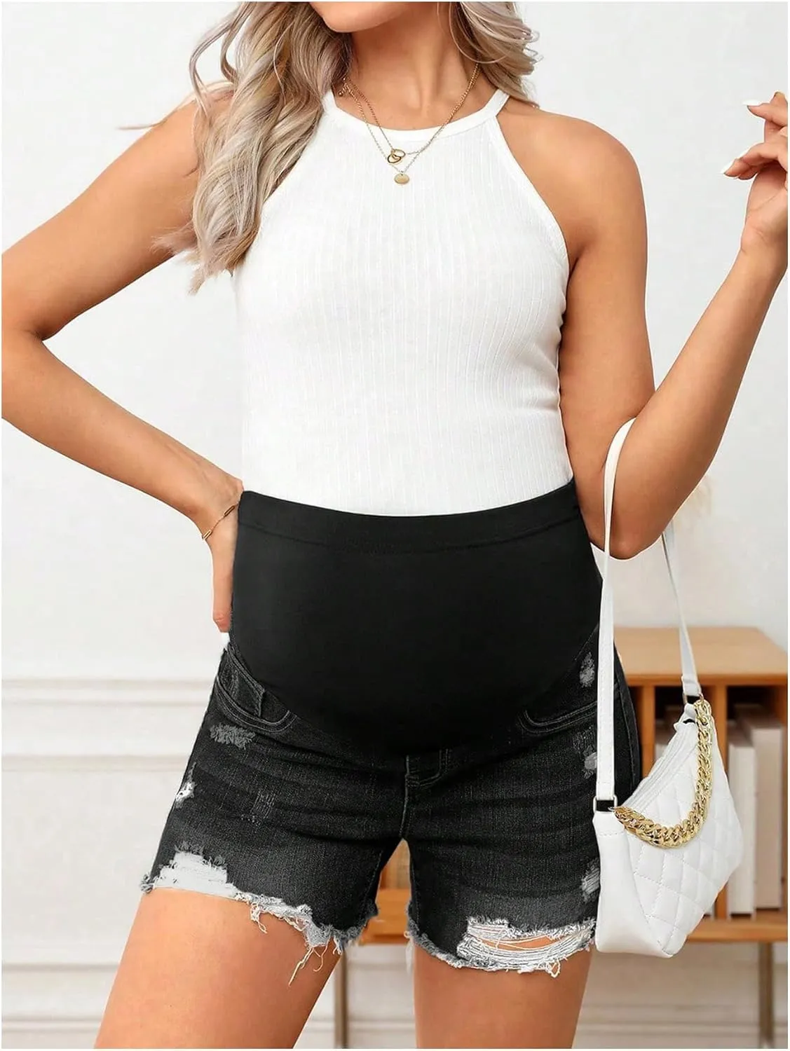 Women's Maternity Ripped Raw Hem Skinny Shorts Elastic Waist Jeans Pregnant Denim Shorts