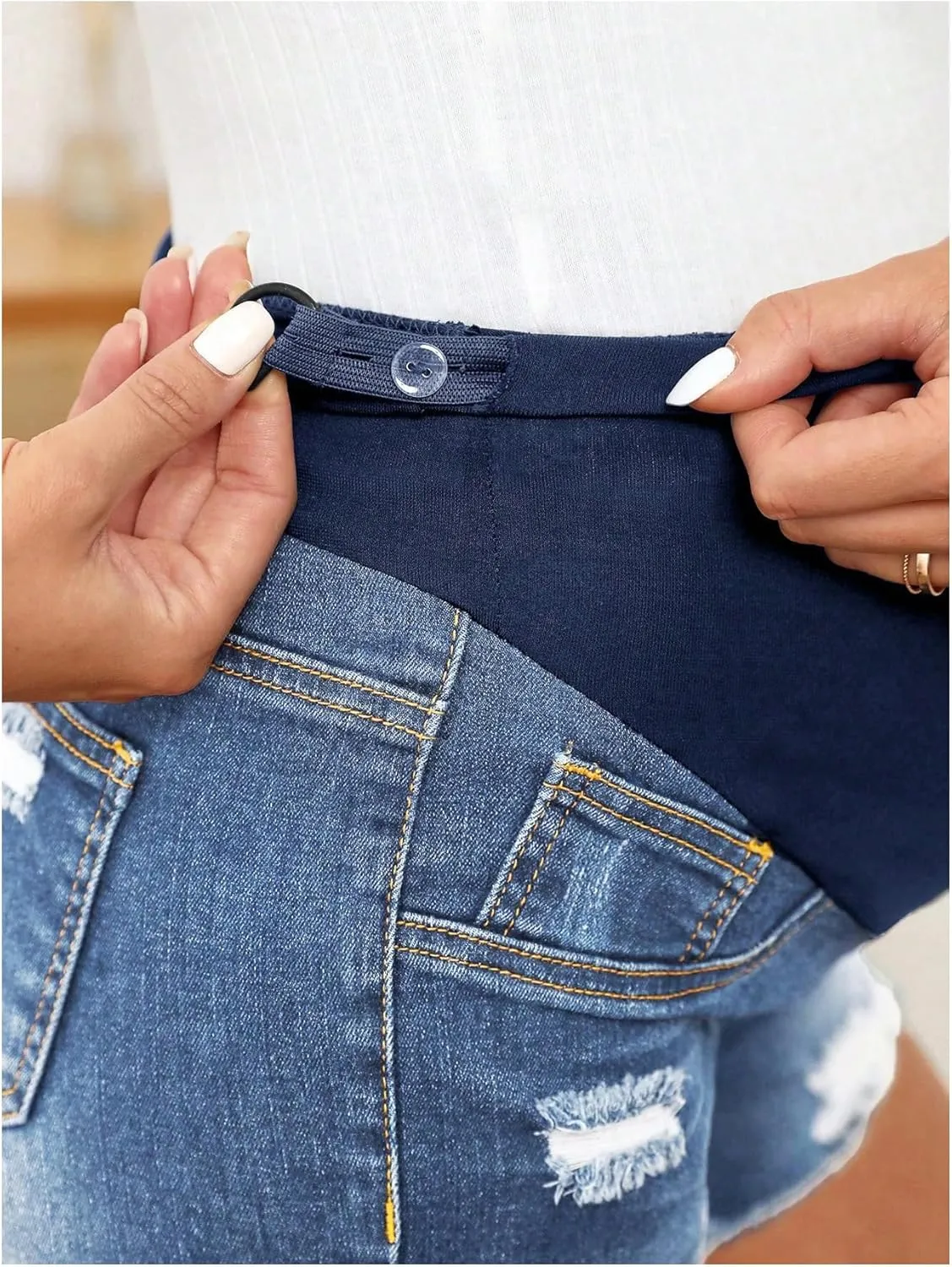 Women's Maternity Ripped Raw Hem Skinny Shorts Elastic Waist Jeans Pregnant Denim Shorts